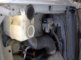 2008 TOYOTA TACOMA, SILVER, SR5, CREW CAB, 4.0L, AT, 4WD.  Z25078